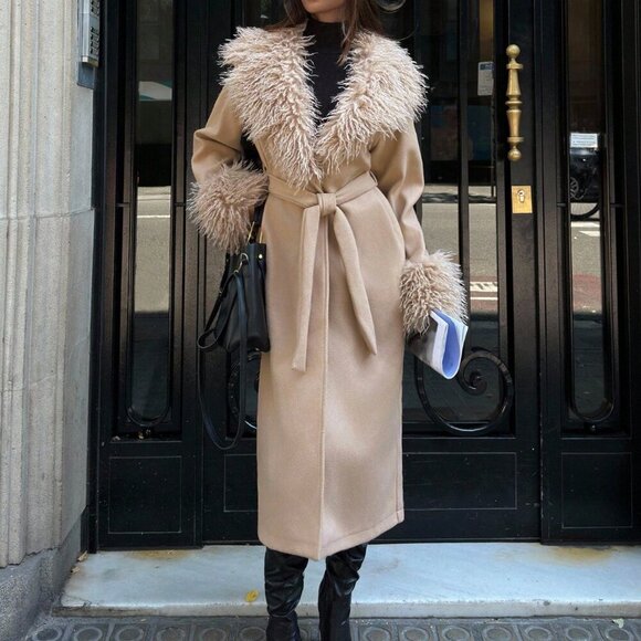 Khaki Bohemian Women's Long Coat with Faux Fur Trim - Picture 5 of 8